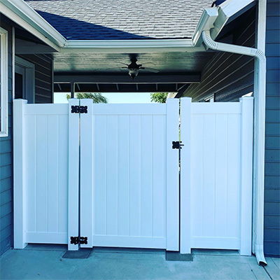 Vinyl Craft offers the the best vinyl gate distribution near Orange Cove, CA. 
