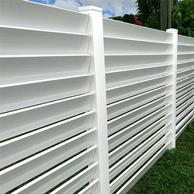 Semi-privacy white vinyl fencing provided by our Planada vinyl fence and gate supplier.