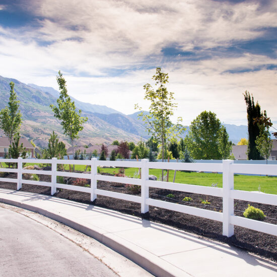 vinyl-craft_ventura-county-santa-barbara-los-angeles-fence-fencing-contractors-gates-gate-residential-commercial-fabricators_company_93036 (53)