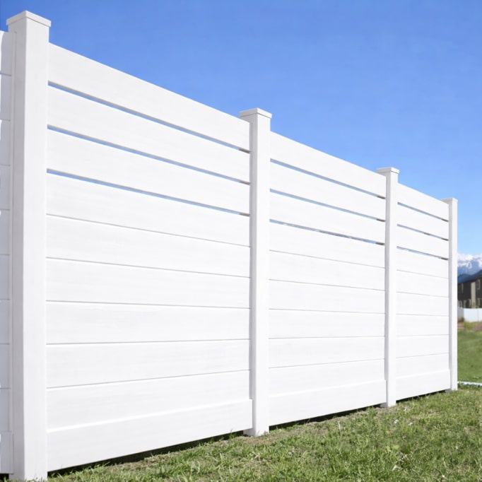 A white horizontal semi-privacy vinyl fence near Winnetka, California.